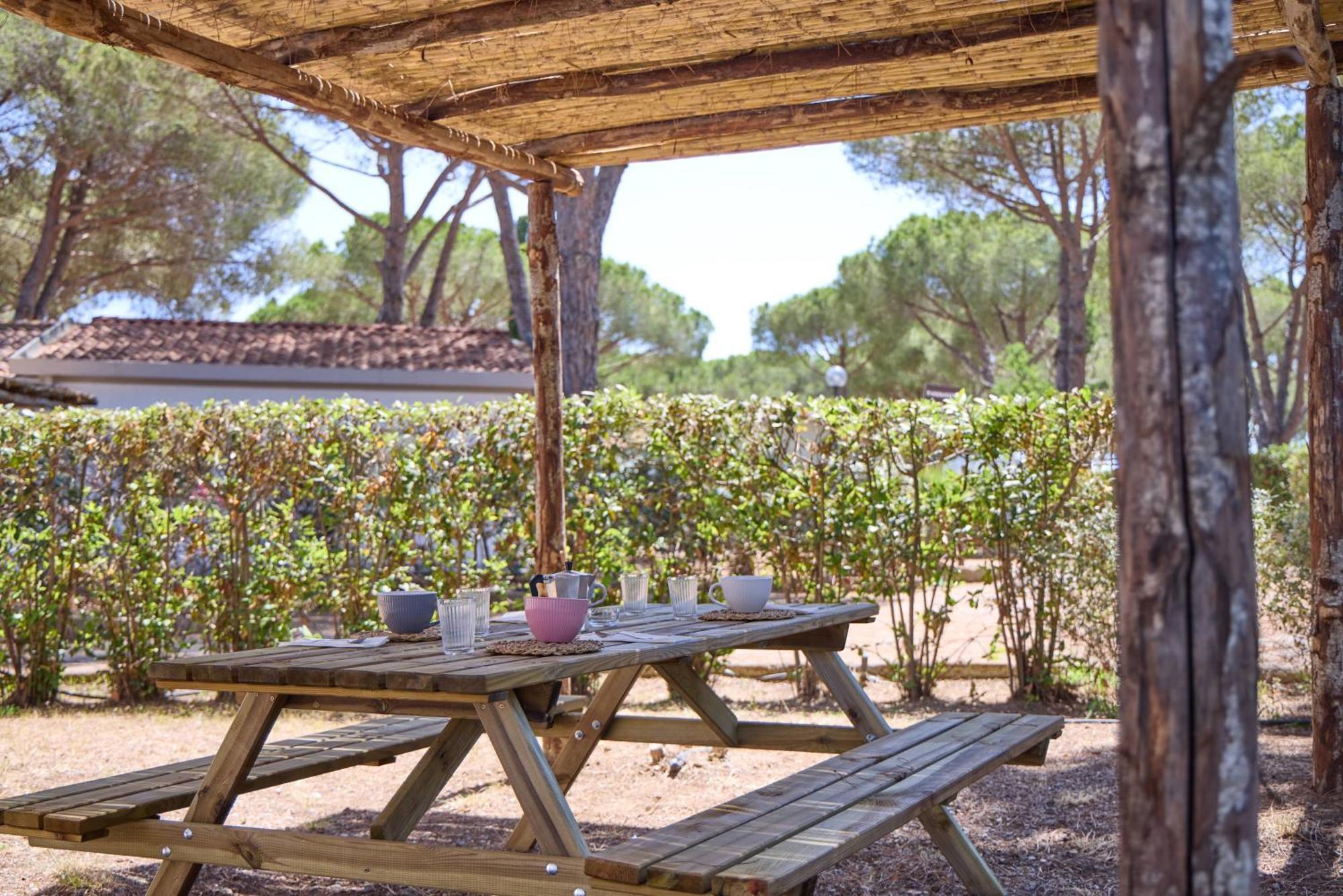 Costa D'Argento - Camping Village Club กาปัลบีโอ ภายนอก รูปภาพ